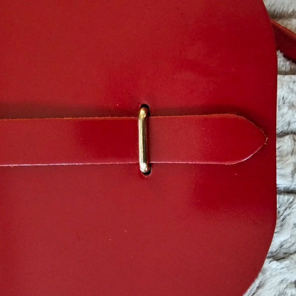 Cambridge Satchel "The Saddle Bag" in Red. excellent condition - Picture 5 of 5